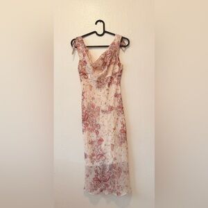 Chic Floral Midi Dress in Cream and Red